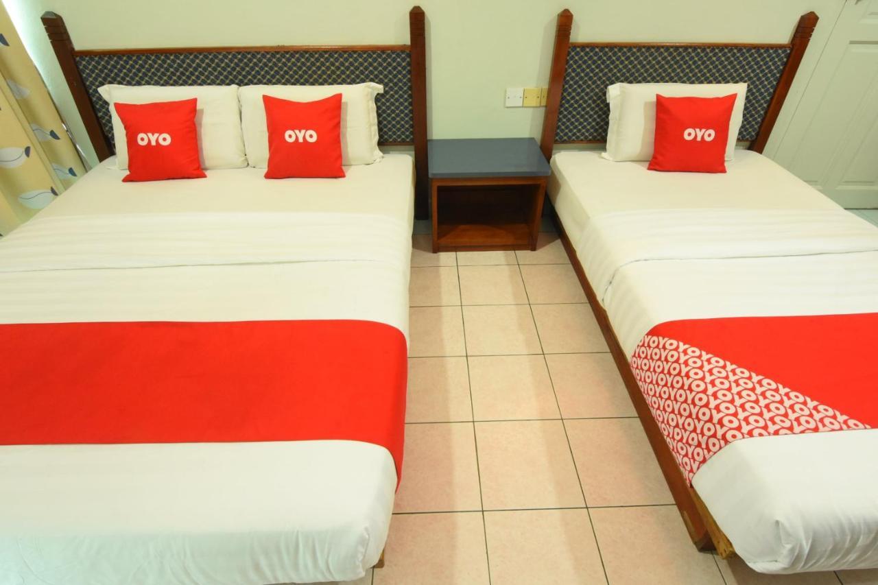 Oyo 89642 Highway Inn Mukah Extérieur photo