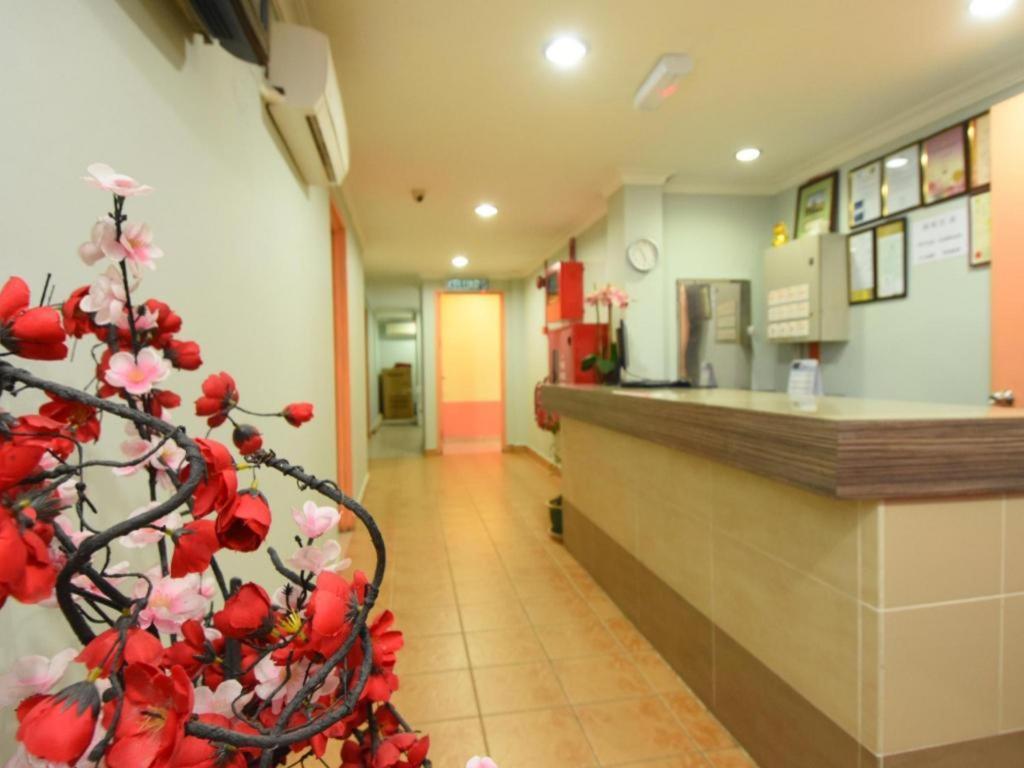 Oyo 89642 Highway Inn Mukah Extérieur photo